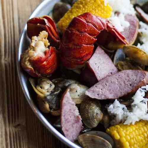 LOBSTER SEAFOOD BOIL