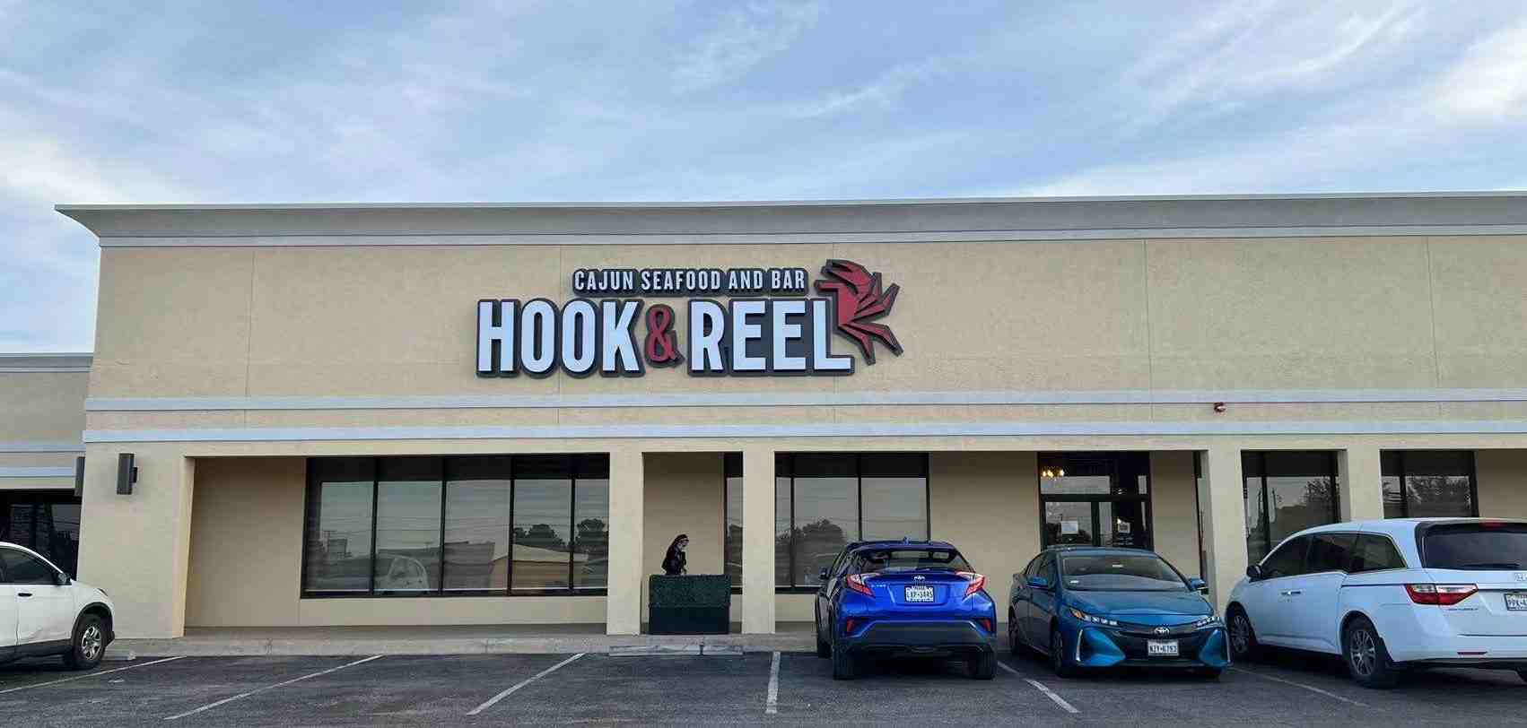 Texas Hook & Reel