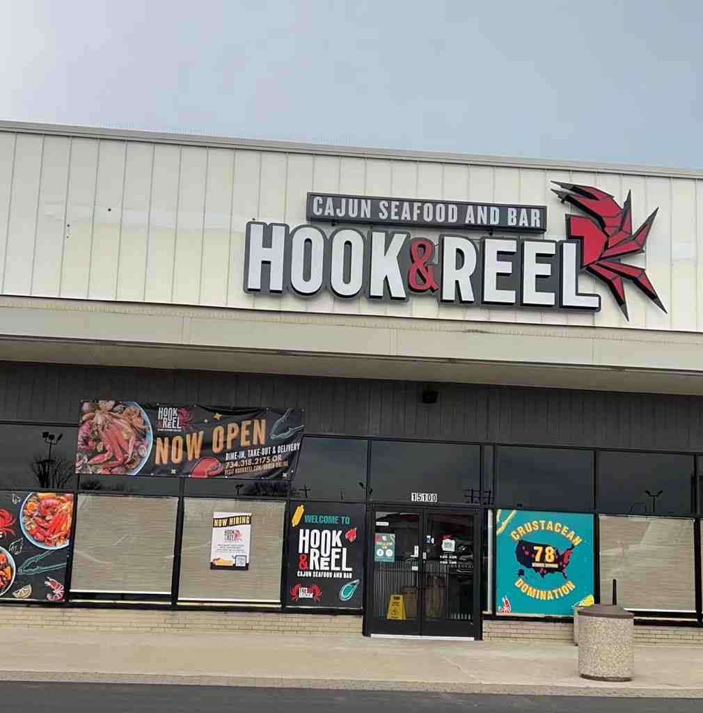 About Us Hook & Reel
